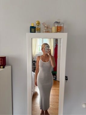 Le Lis Two-Tone Ribbed Slip Dress - Grey and White